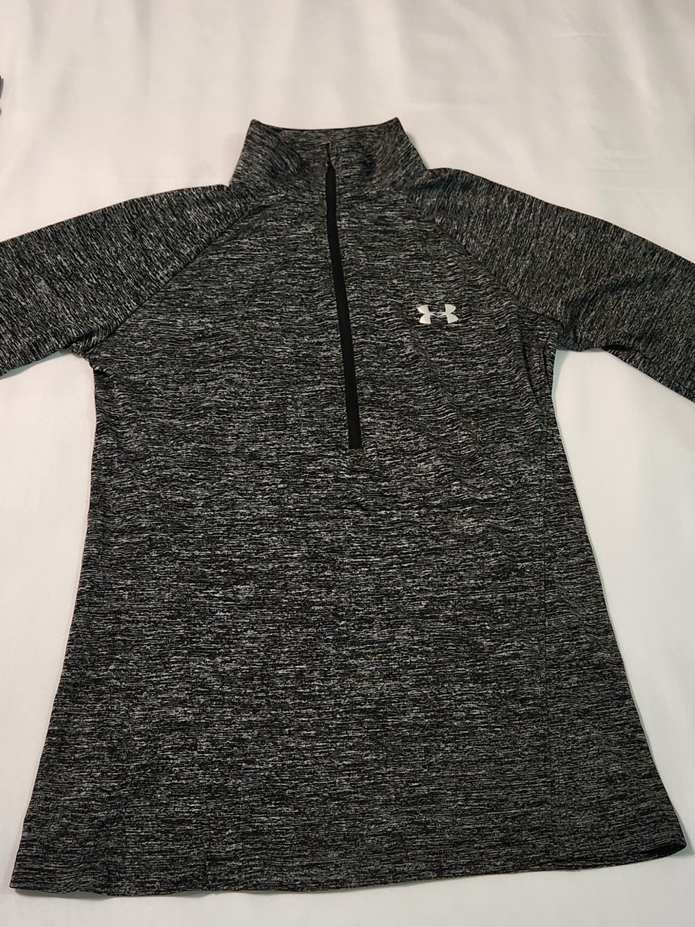 Under Armour Men's Gray Heather Quarter-Zip Performance Top - Picture 2 of 10